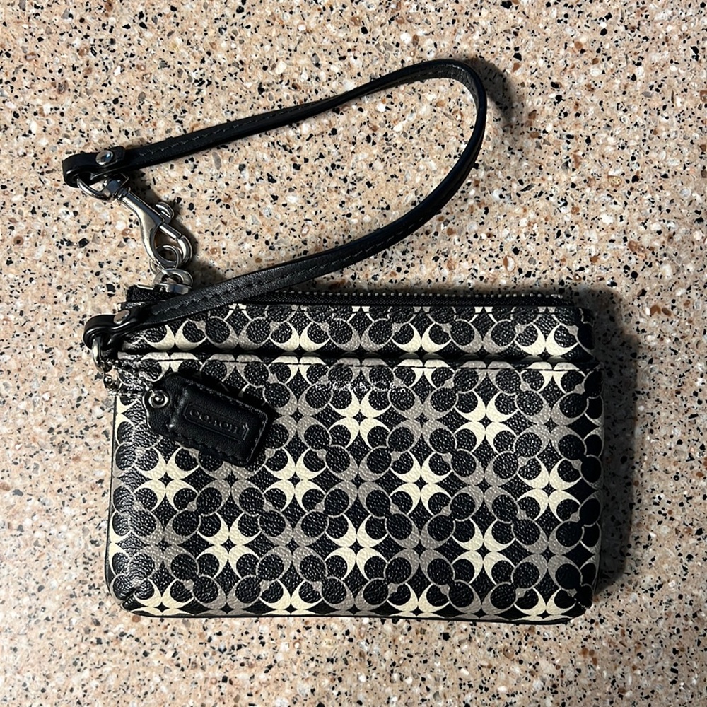 Genuine Coach Wristlet Wallet